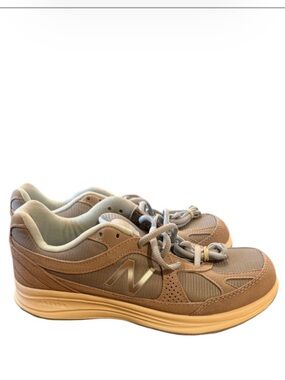 NEW BALANCE women’s WW877 Sneakers